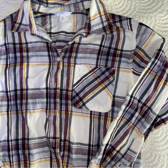 Fall Flannel Button Down - Picture 4 of 6